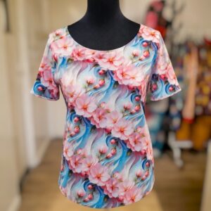 T-shirt klasyczny DELIKATNE kwiaty